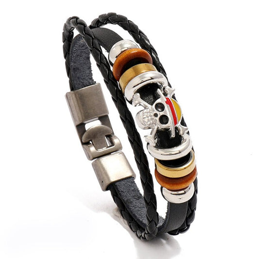 One Piece bracelets made from high quality leather and metal, unisex and durable with multiples characters available like Luffy, Zorro, Ace and even jolly rogers!